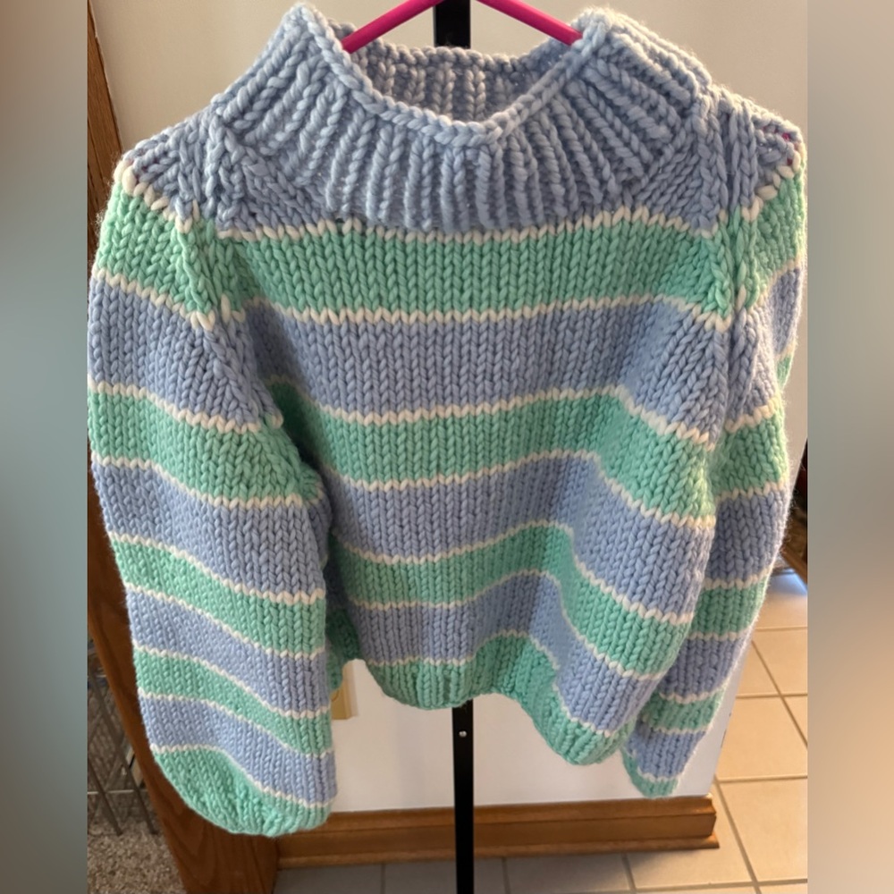NIB Women’s O/S GOGO Sweaters Stripe Pullover Opal/Blue Bird/Snow